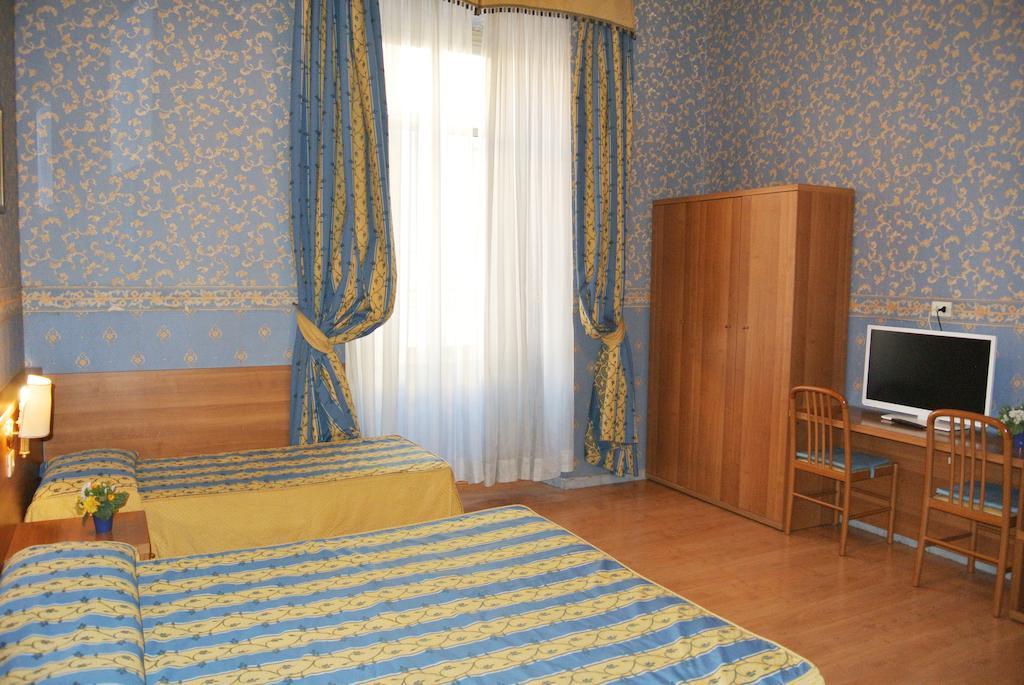 Hotel Giada روما الغرفة الصورة